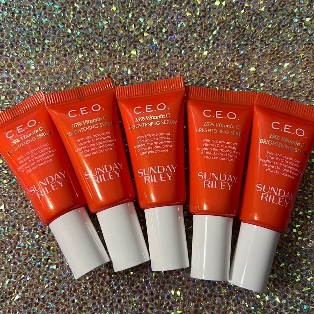 Sunday Riley C.E.O. Vitamin C Serum 5 pack minis - Picture 3 of 4
